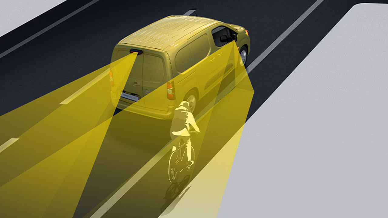 Opel Combo Van - Bezpečnost - Automatický tempomat Opel Combo Van