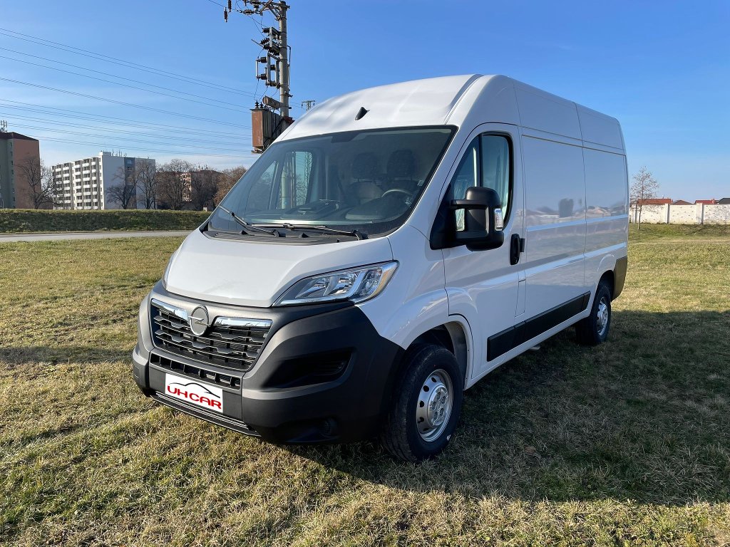 Opel Movano